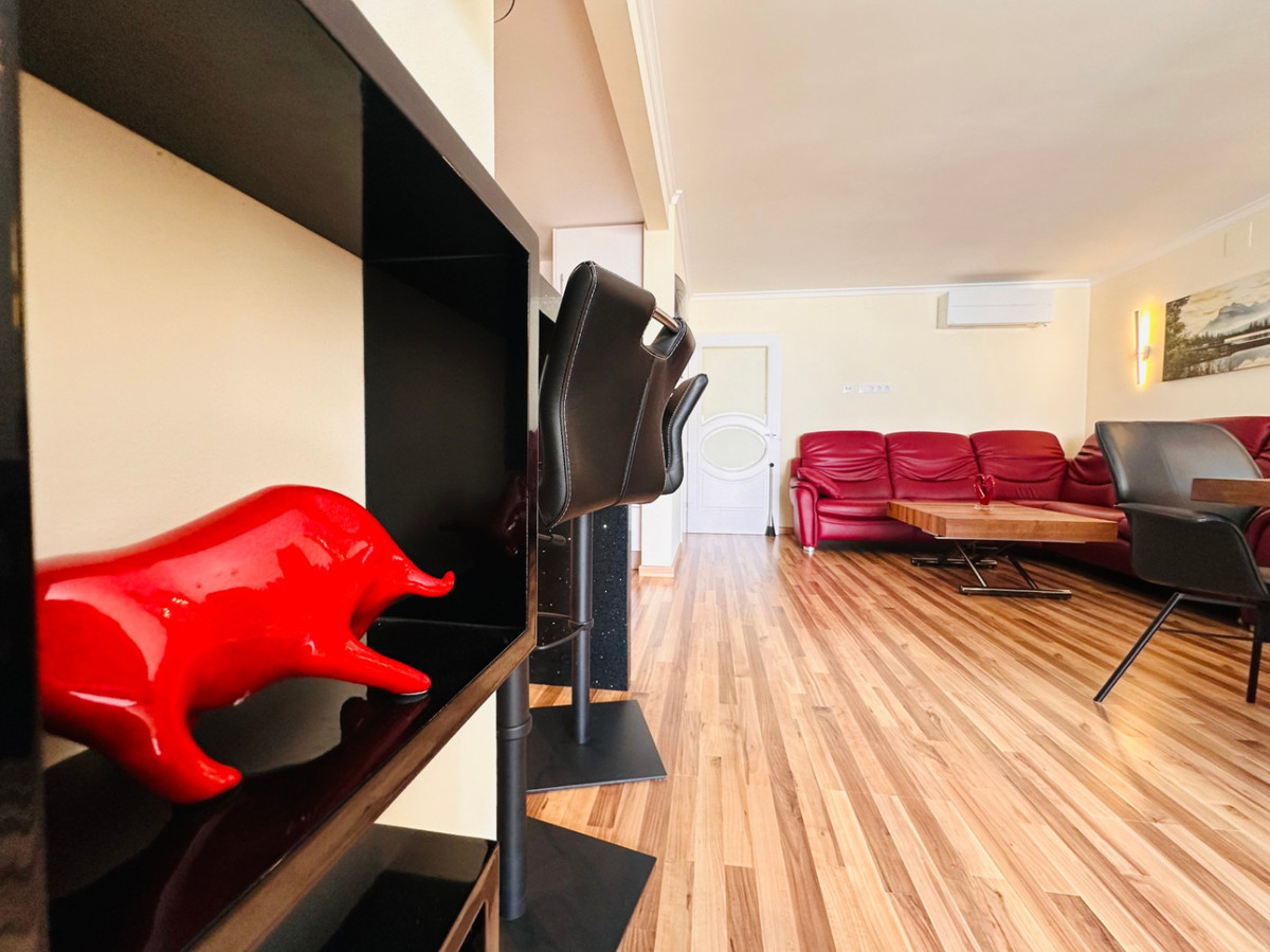 Se vende Apartamento Planta Media de 2 dormitorios en Costa Blanca, Alicante, España