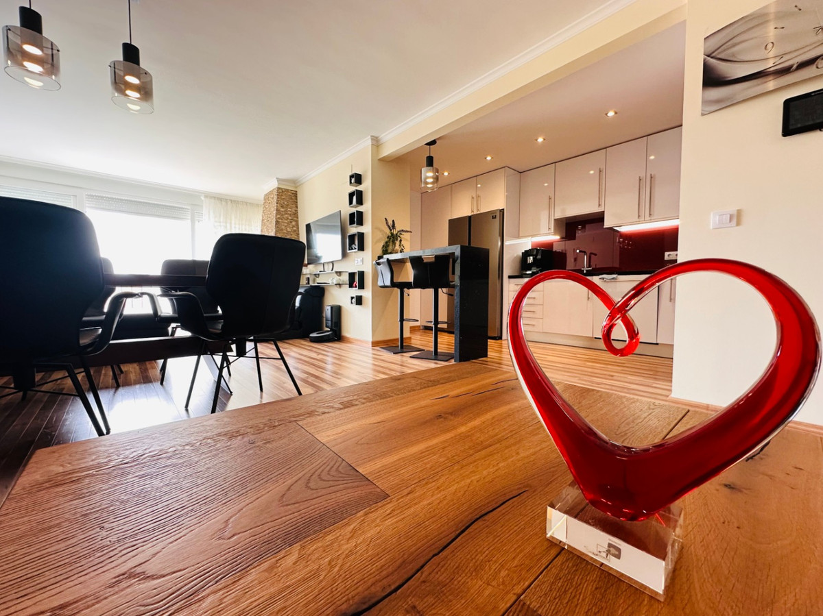 Se vende Apartamento Planta Media de 2 dormitorios en Costa Blanca, Alicante, España