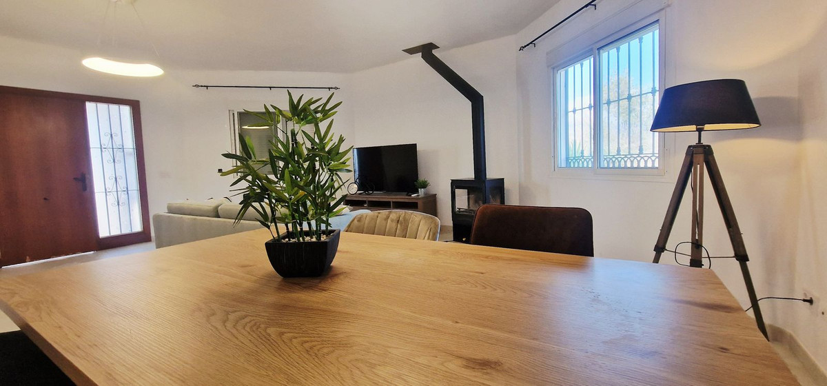 3 Bed Townhouse for sale in Arenas Costa Del Sol East, Málaga, Spain