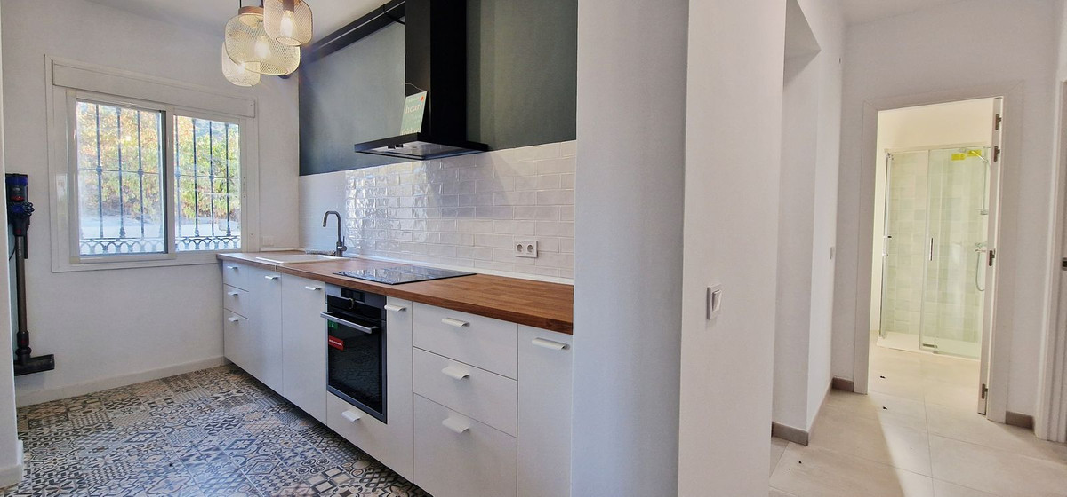 3 Bed Townhouse for sale in Arenas Costa Del Sol East, Málaga, Spain