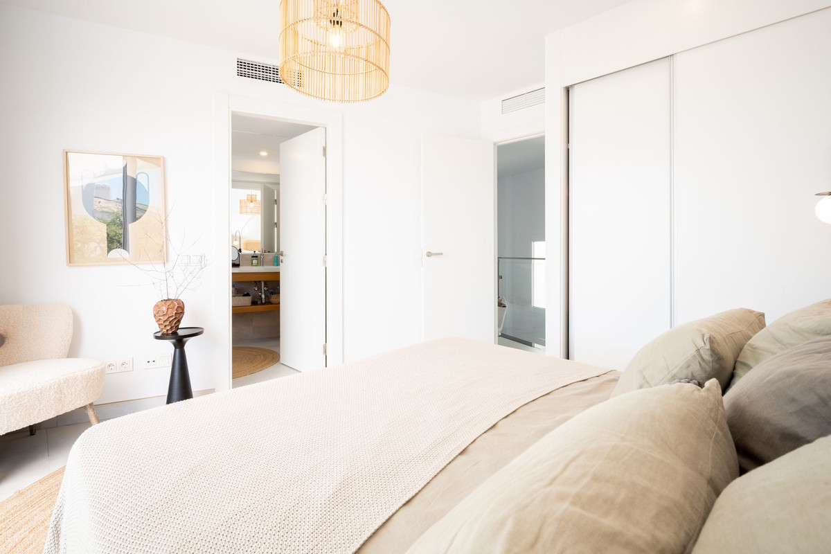 3 Bed Apartment for sale in Altos De Los Monteros Costa Del Sol, Málaga, Spain