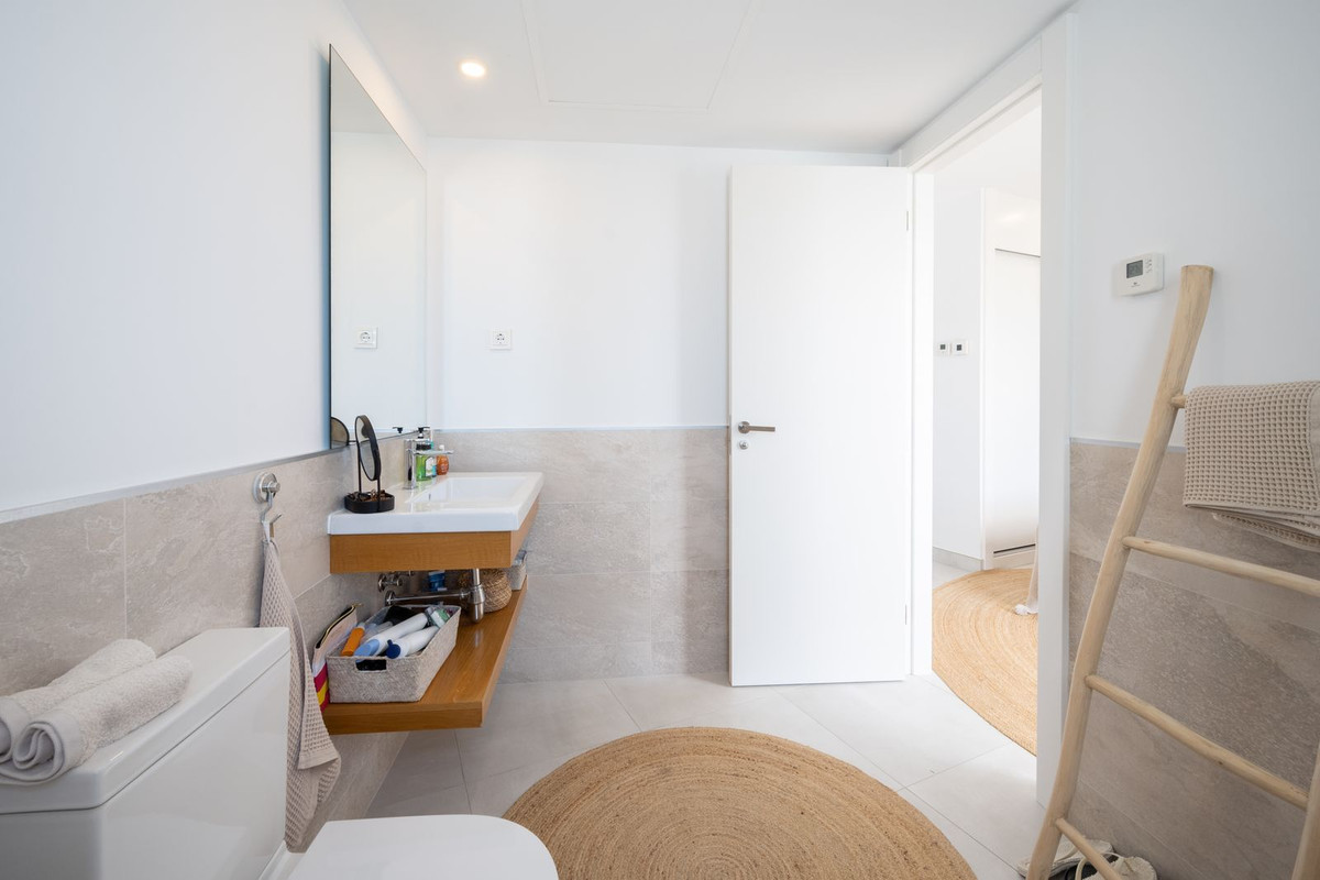 3 Bed Apartment for sale in Altos De Los Monteros Costa Del Sol, Málaga, Spain