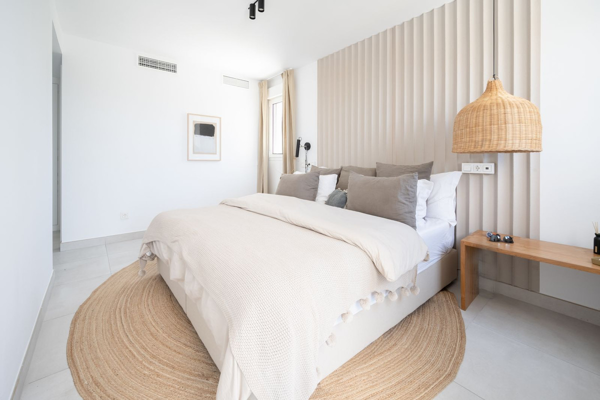 3 Bed Apartment for sale in Altos De Los Monteros Costa Del Sol, Málaga, Spain