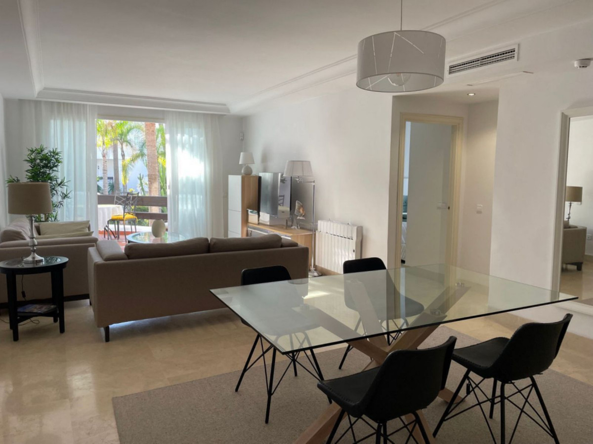 2 Bed Apartment for sale in Nueva Andalucía Costa Del Sol, Málaga, Spain