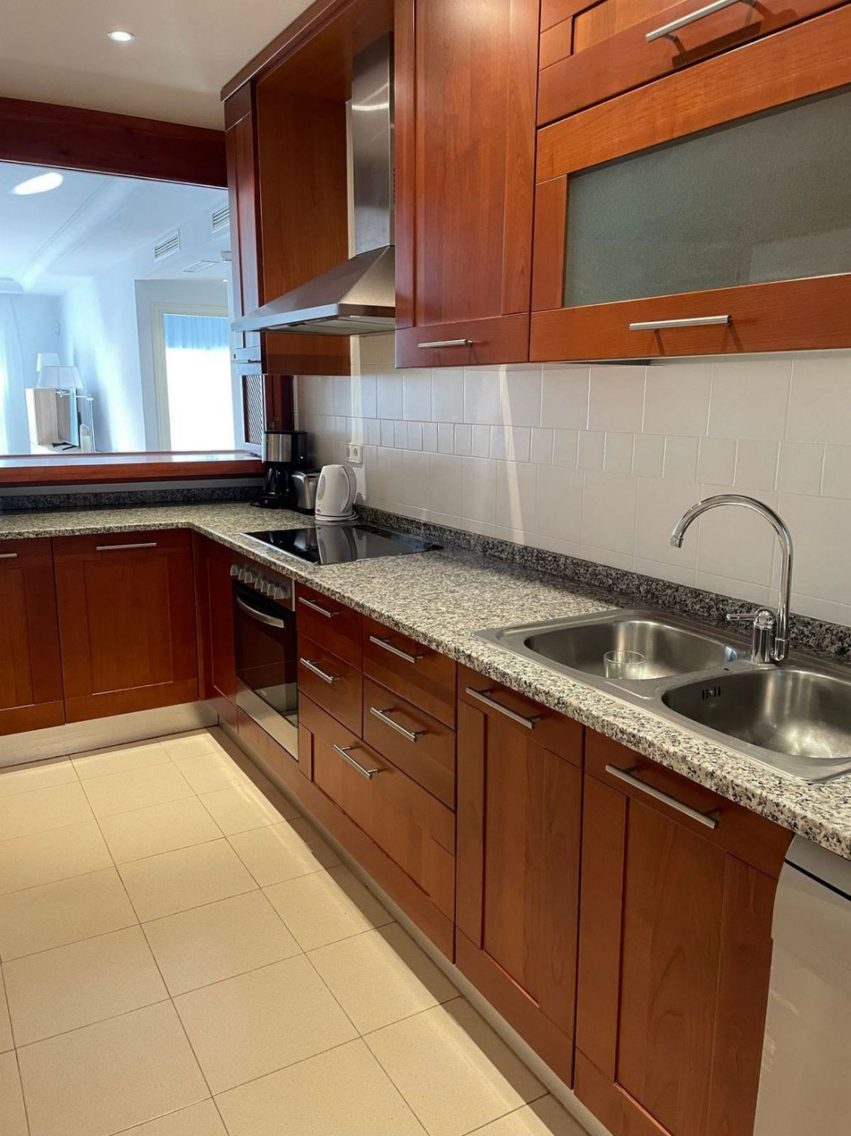 2 Bed Apartment for sale in Nueva Andalucía Costa Del Sol, Málaga, Spain