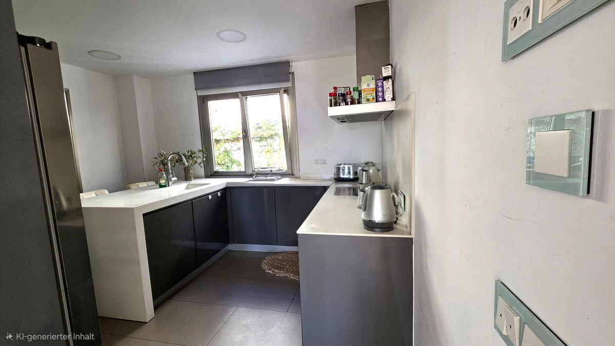 3 Bed Apartment for sale in Benahavís Costa Del Sol, Málaga, Spain