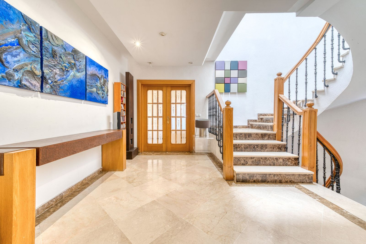 4 Bed Townhouse for sale in El Coto Costa Del Sol, Málaga, Spain