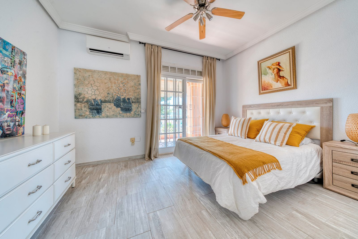 4 Bed Townhouse for sale in El Coto Costa Del Sol, Málaga, Spain
