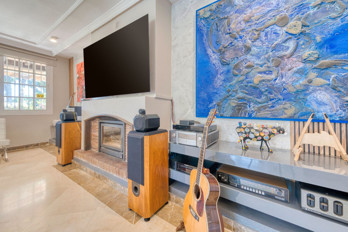 4 Bed Townhouse for sale in El Coto Costa Del Sol, Málaga, Spain