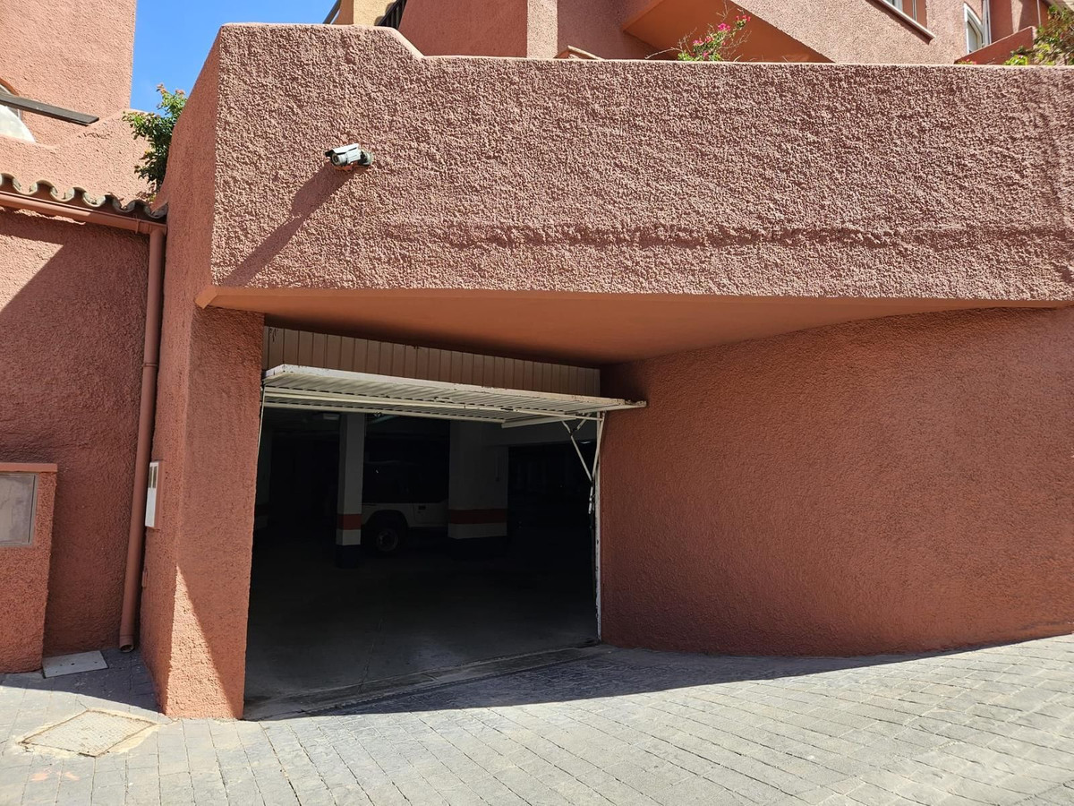 3 Bed Townhouse for sale in Atalaya Costa Del Sol, Málaga, Spain