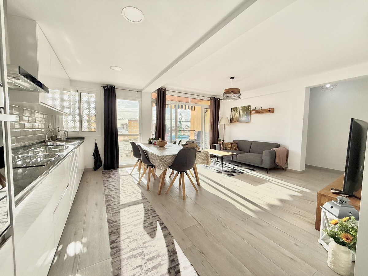 Se vende Ático de 3 dormitorios en Costa Del Sol, Málaga, España