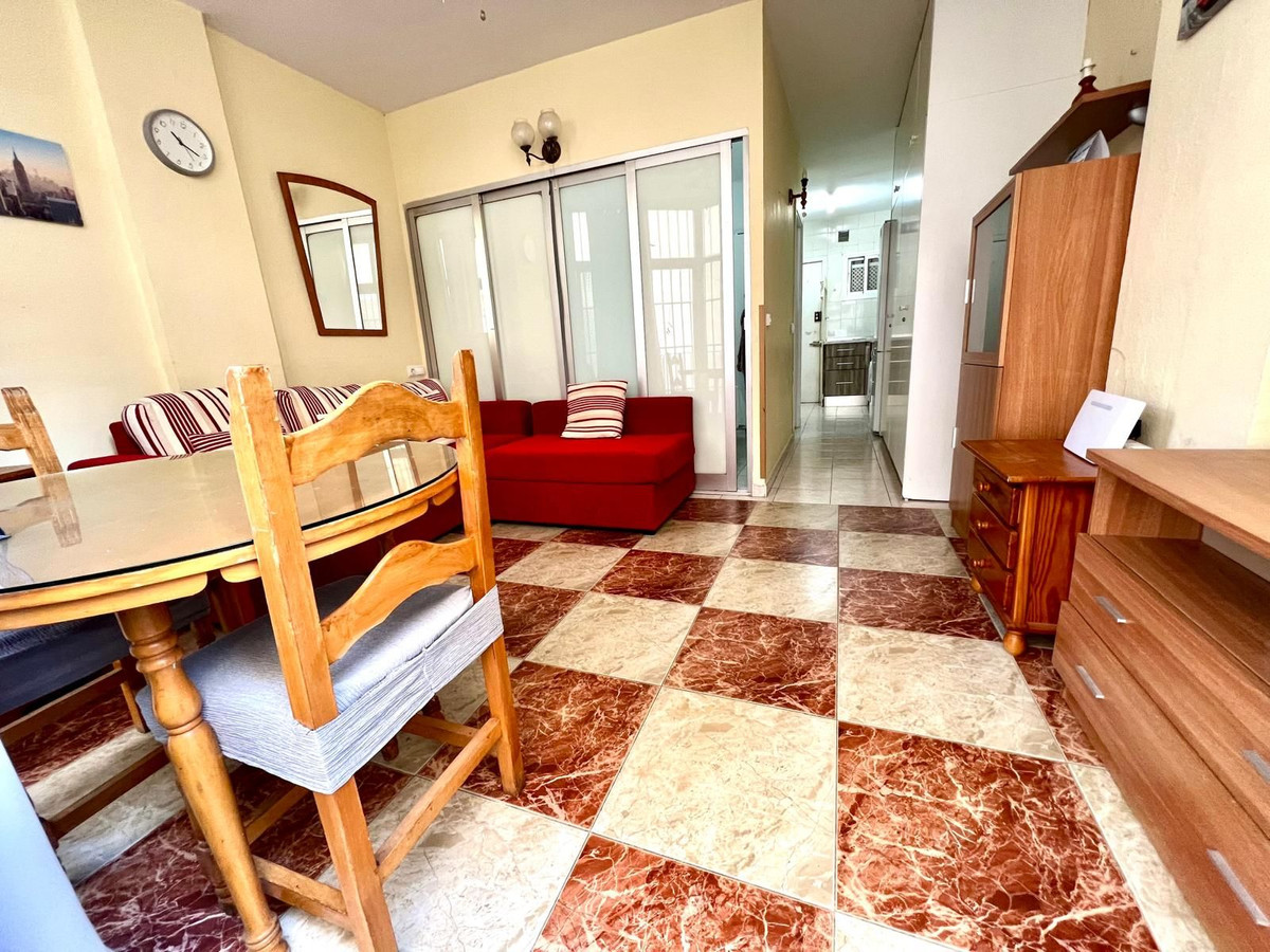 1 Bed Apartment for sale in Fuengirola Costa Del Sol, Málaga, Spain