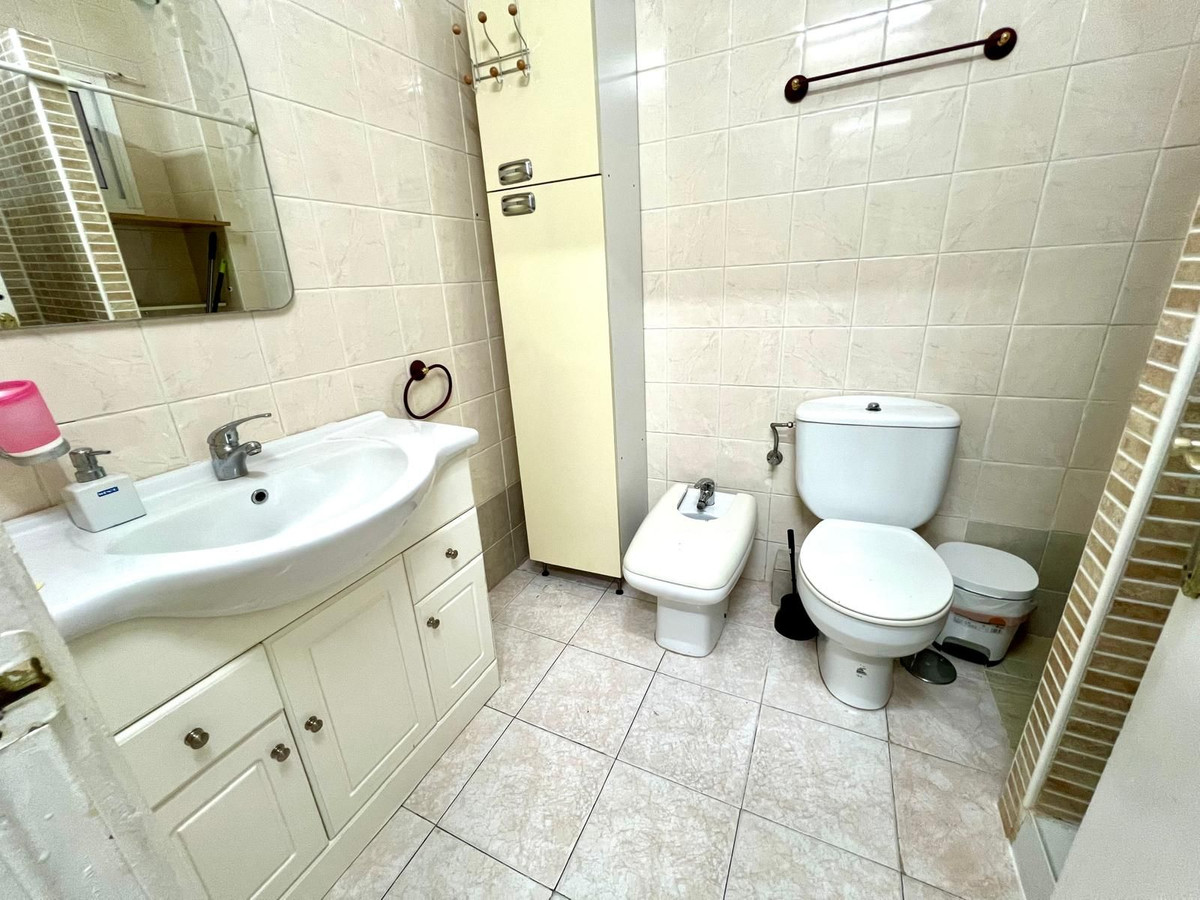 1 Bed Apartment for sale in Fuengirola Costa Del Sol, Málaga, Spain
