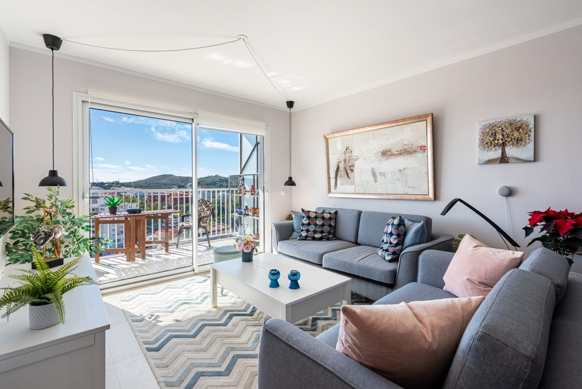 3 Bed Apartment for sale in Fuengirola Costa Del Sol, Málaga, Spain