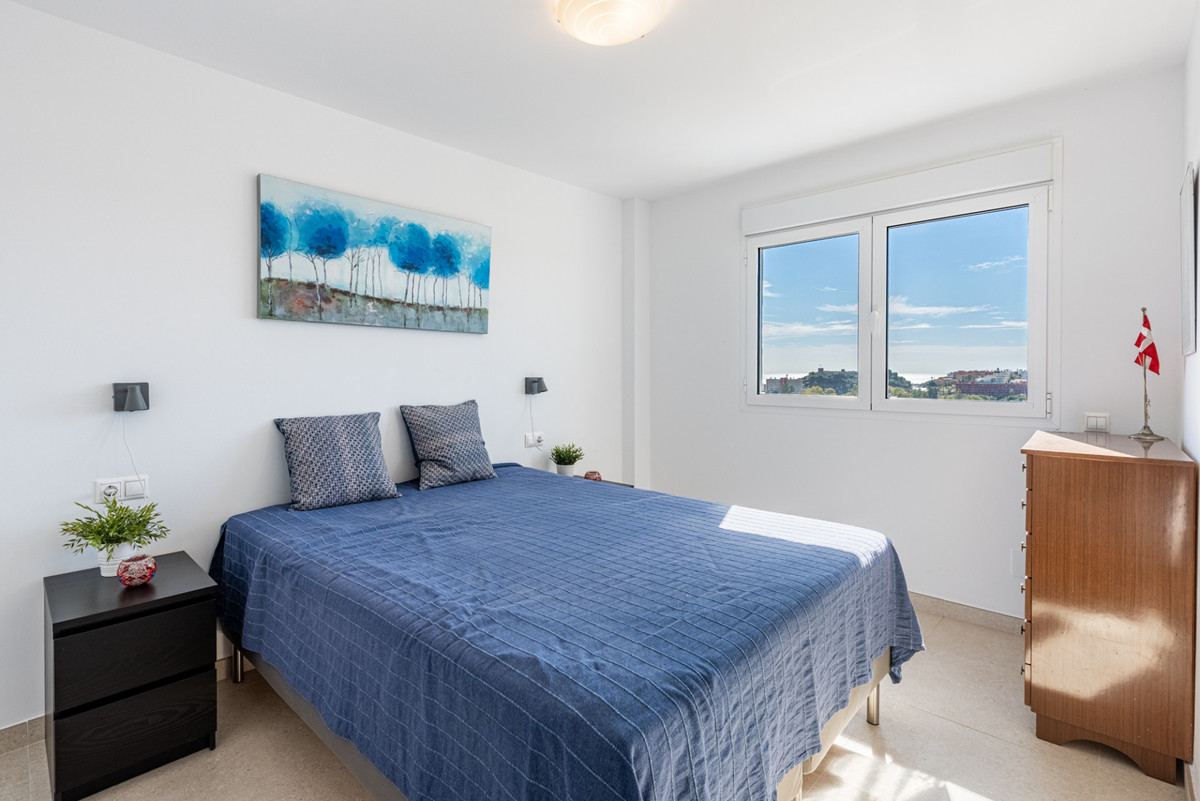 3 Bed Apartment for sale in Fuengirola Costa Del Sol, Málaga, Spain