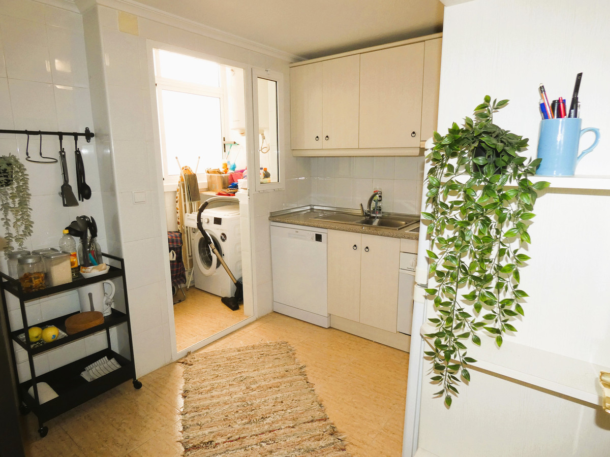 3 Bed Apartment for sale in Torrevieja Costa Blanca, Alicante, Spain