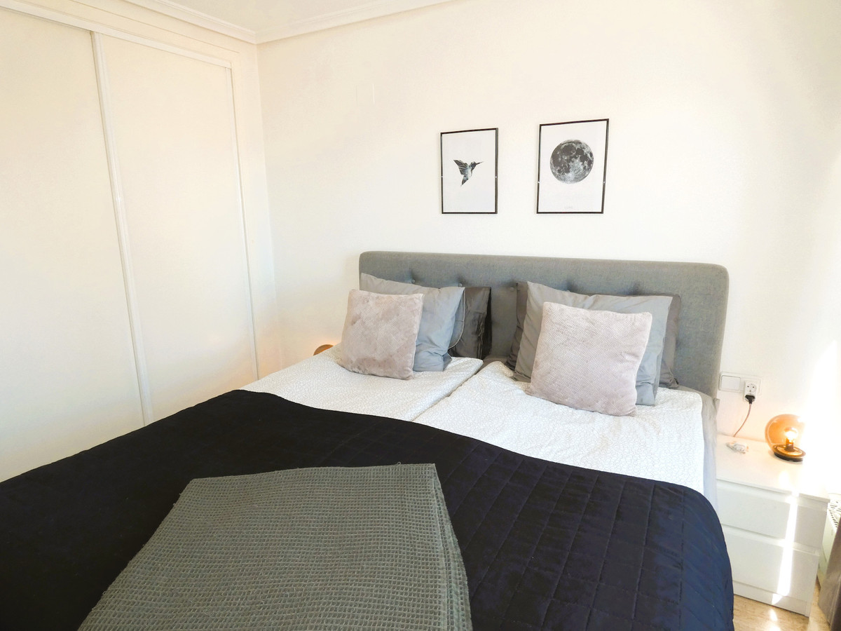 3 Bed Apartment for sale in Torrevieja Costa Blanca, Alicante, Spain