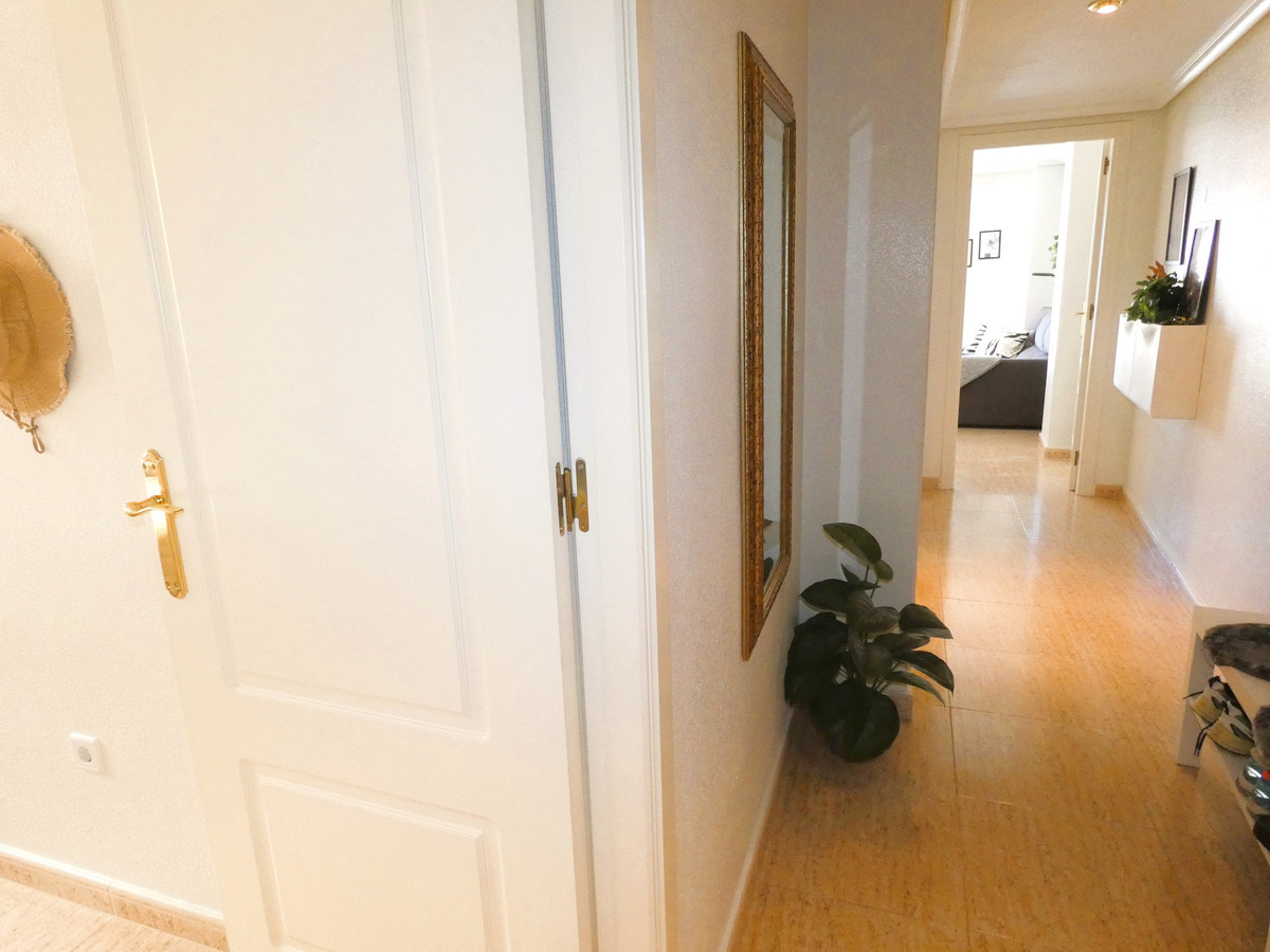 3 Bed Apartment for sale in Torrevieja Costa Blanca, Alicante, Spain