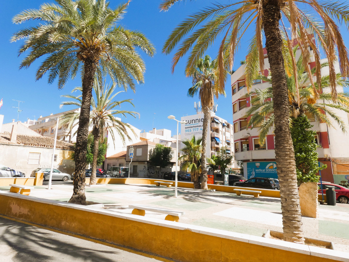 3 Bed Apartment for sale in Torrevieja Costa Blanca, Alicante, Spain