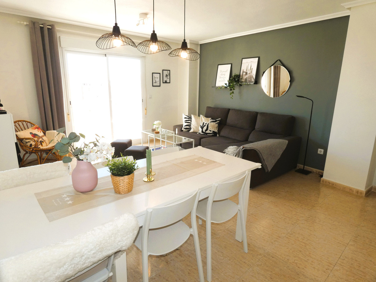 3 Bed Apartment for sale in Torrevieja Costa Blanca, Alicante, Spain