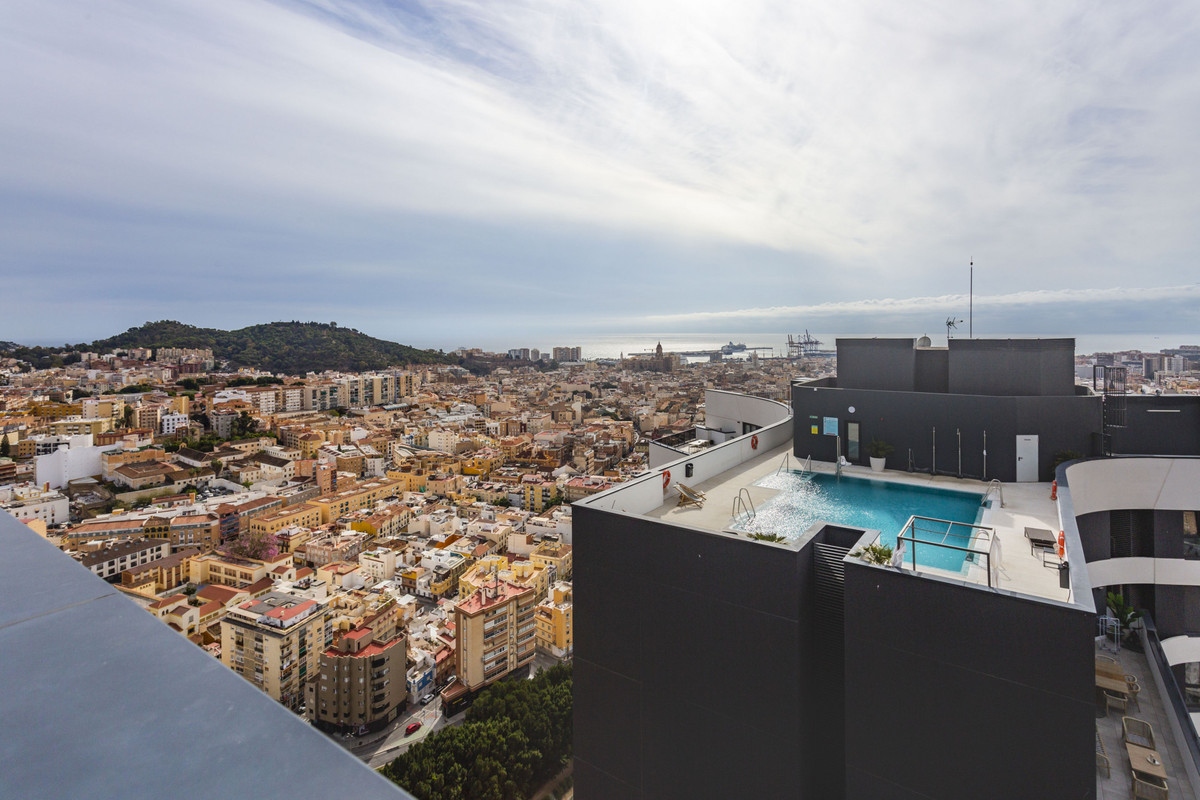 Se vende Apartamento Planta Media de 2 dormitorios en Costa Del Sol, Málaga, España