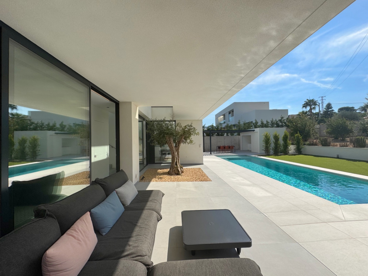4 Bed Townhouse for sale in Denia Costa Blanca, Alicante, Spain
