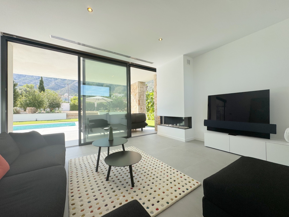 4 Bed Townhouse for sale in Denia Costa Blanca, Alicante, Spain