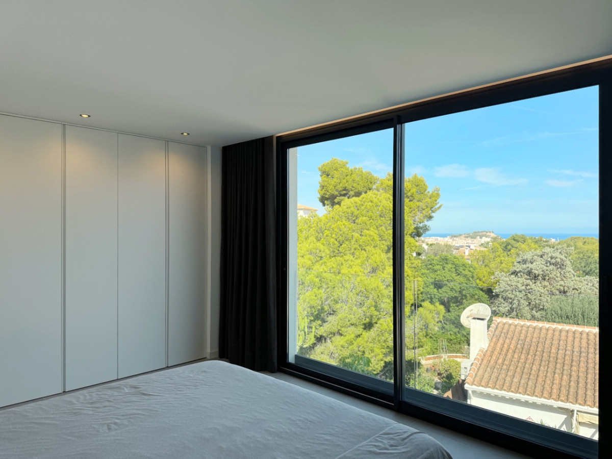 4 Bed Townhouse for sale in Denia Costa Blanca, Alicante, Spain