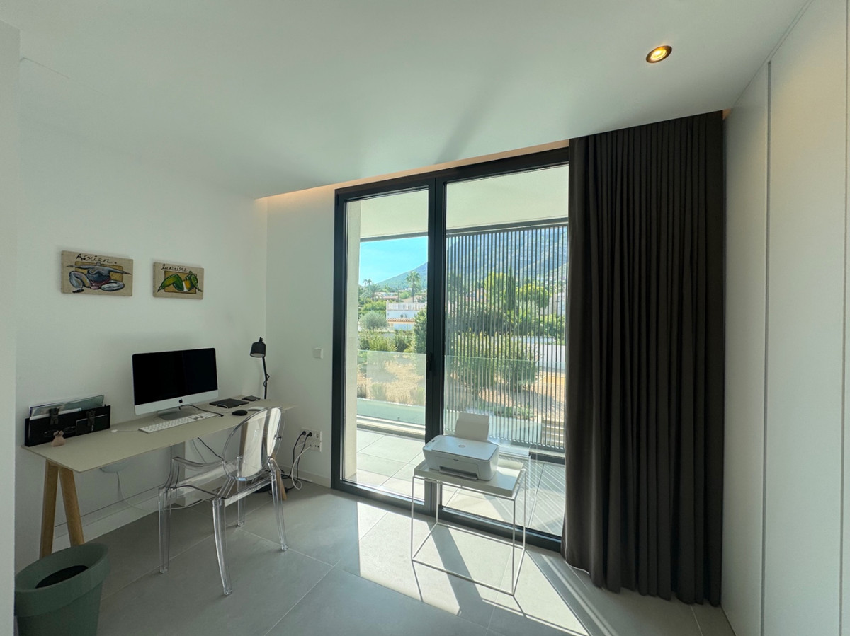 4 Bed Townhouse for sale in Denia Costa Blanca, Alicante, Spain
