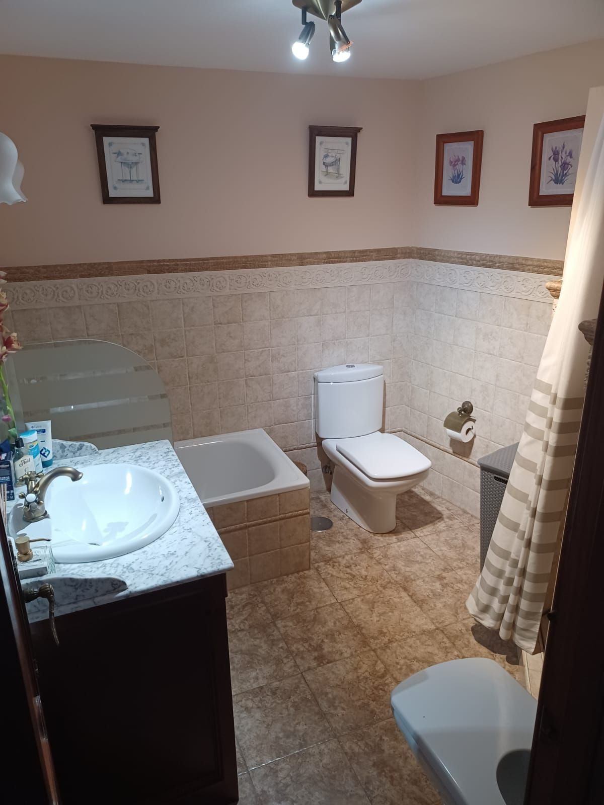 Se vende Adosada de 4 dormitorios en Costa Del Sol, Cadiz, España