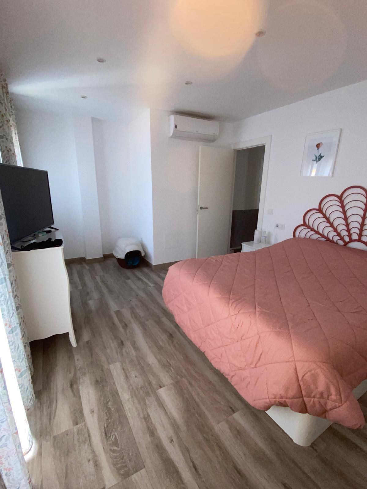 3 Bed Townhouse for sale in Casares Costa Del Sol, Málaga, Spain