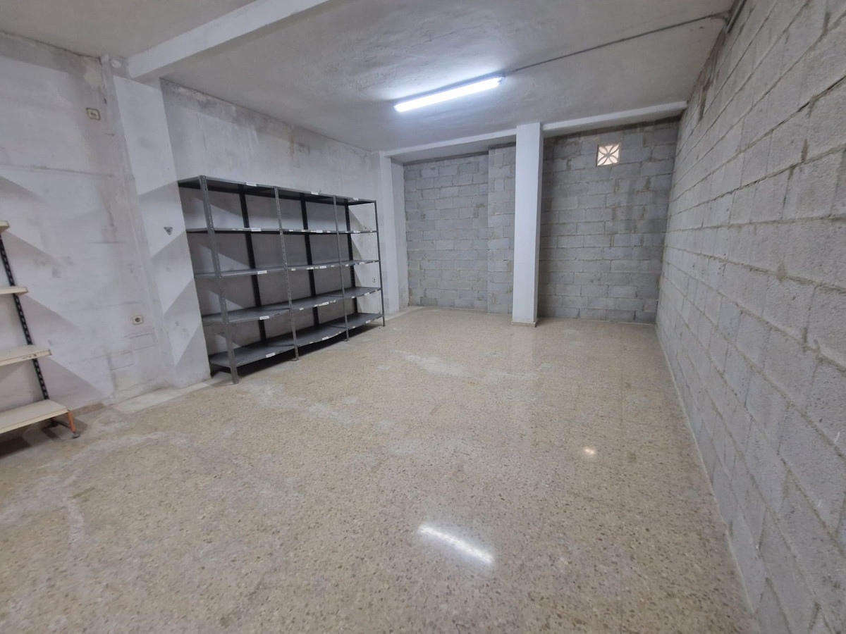 Se vende Local comercial  en Costa Del Sol, Málaga, España