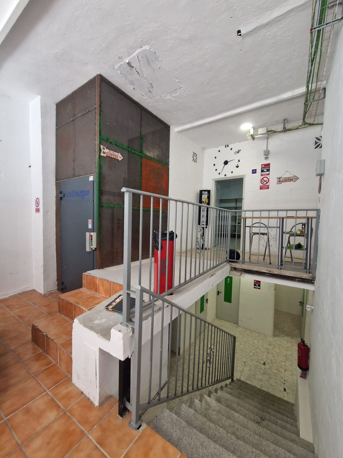 Se vende Local comercial  en Costa Del Sol, Málaga, España