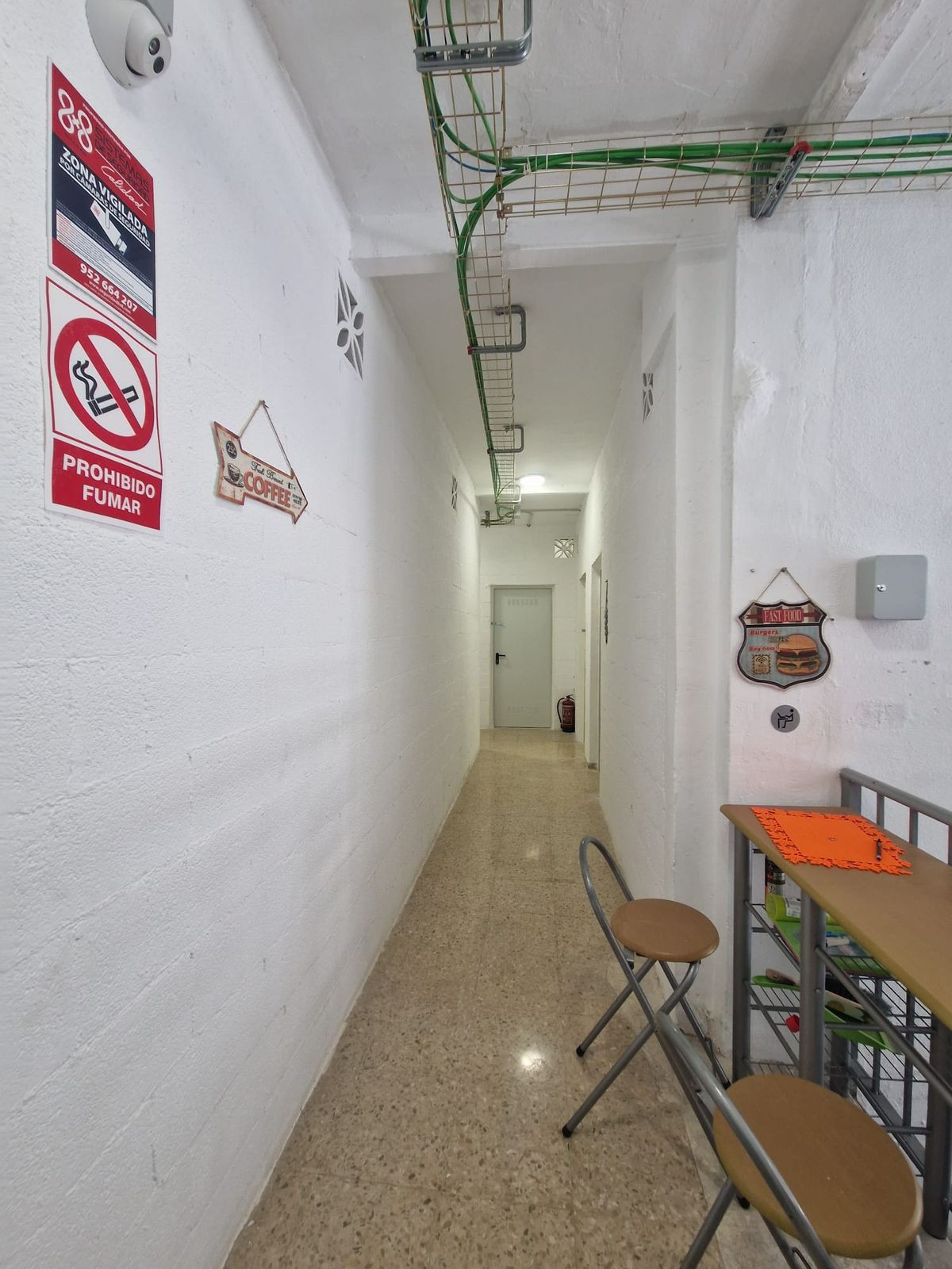 Se vende Local comercial  en Costa Del Sol, Málaga, España