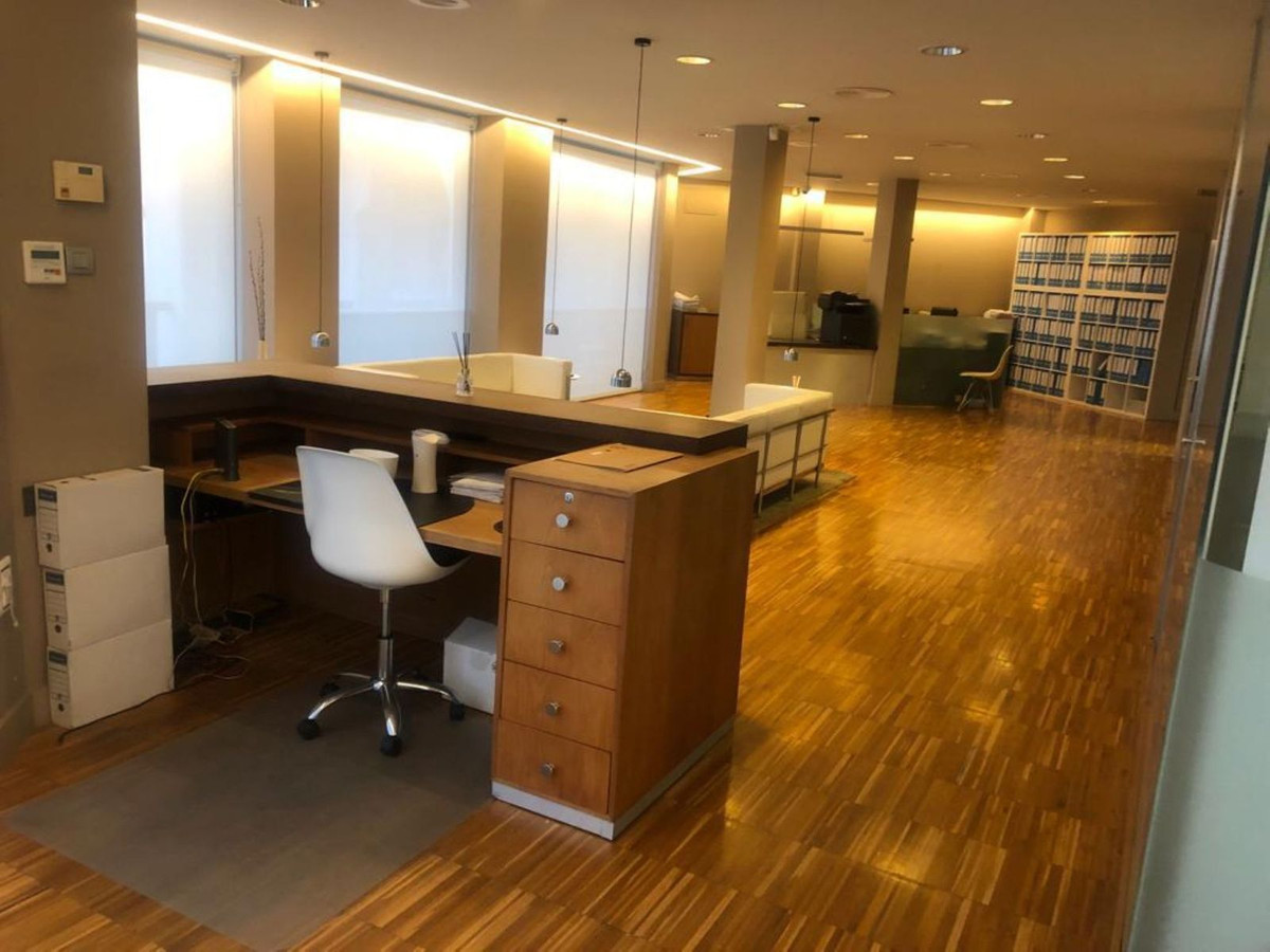 Commercial unit for sale in Benalmadena Costa Costa Del Sol, Málaga, Spain