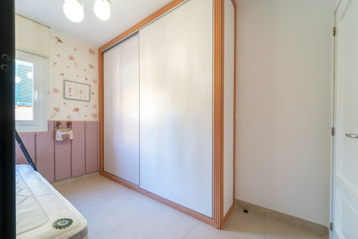 2 Bed Apartment for sale in Benalmadena Costa Del Sol, Málaga, Spain