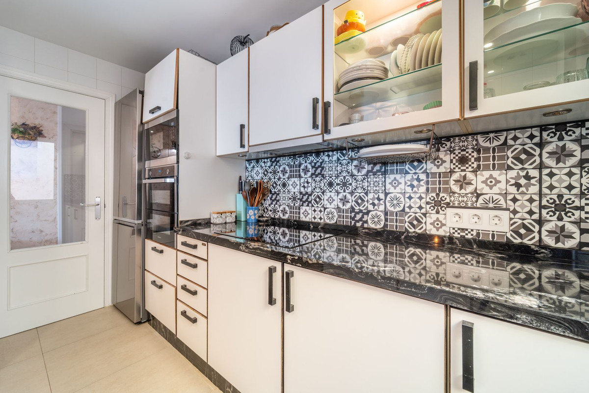 2 Bed Apartment for sale in Benalmadena Costa Del Sol, Málaga, Spain