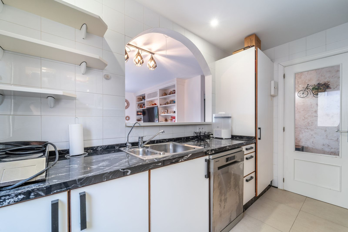 2 Bed Apartment for sale in Benalmadena Costa Del Sol, Málaga, Spain