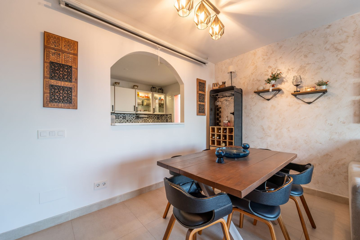 2 Bed Apartment for sale in Benalmadena Costa Del Sol, Málaga, Spain