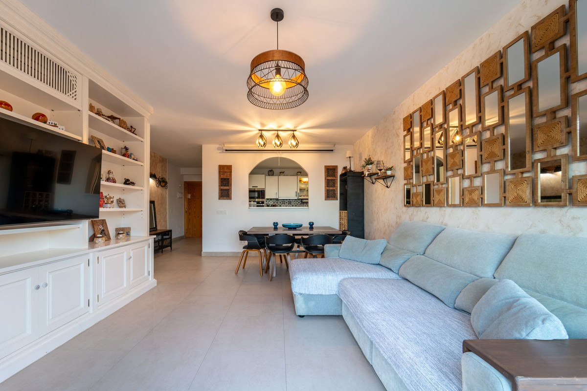 2 Bed Apartment for sale in Benalmadena Costa Del Sol, Málaga, Spain