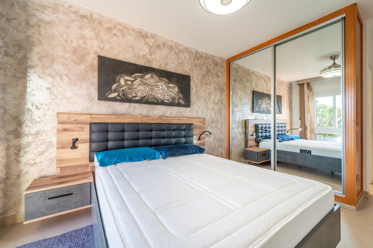 2 Bed Apartment for sale in Benalmadena Costa Del Sol, Málaga, Spain