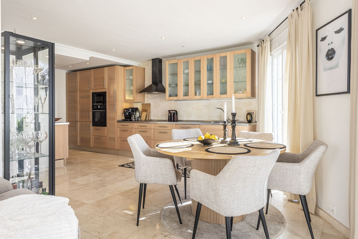 Se vende Apartamento en Planta Última de 1 dormitorios en Costa Del Sol, Málaga, España