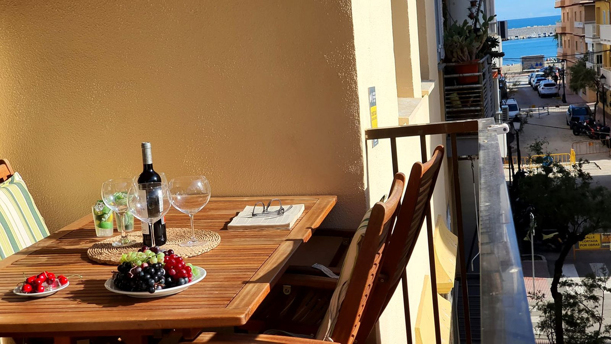 3 Bed Apartment for sale in Fuengirola Costa Del Sol, Málaga, Spain