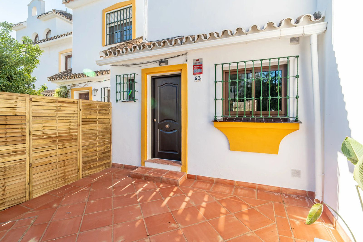 2 Bed Townhouse for sale in Mijas Costa Del Sol, Málaga, Spain
