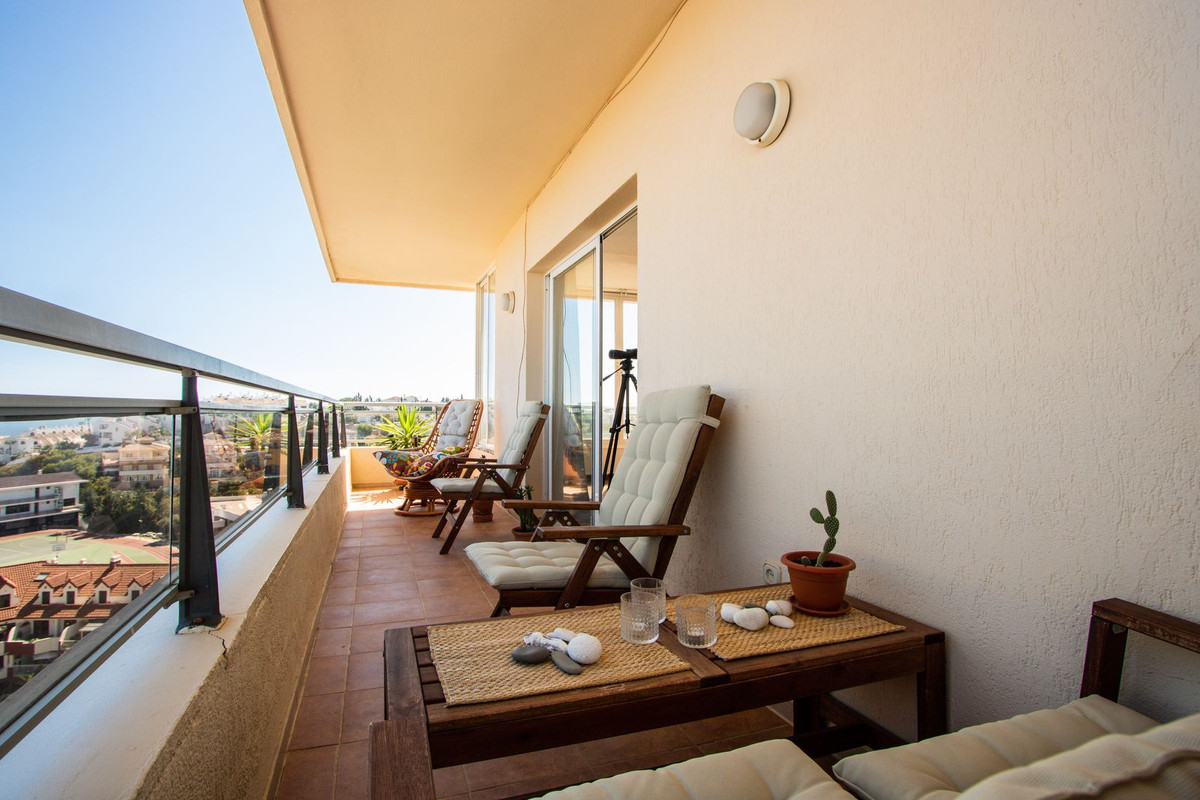 Se vende Apartamento en Planta Última de 2 dormitorios en Costa Del Sol, Málaga, España