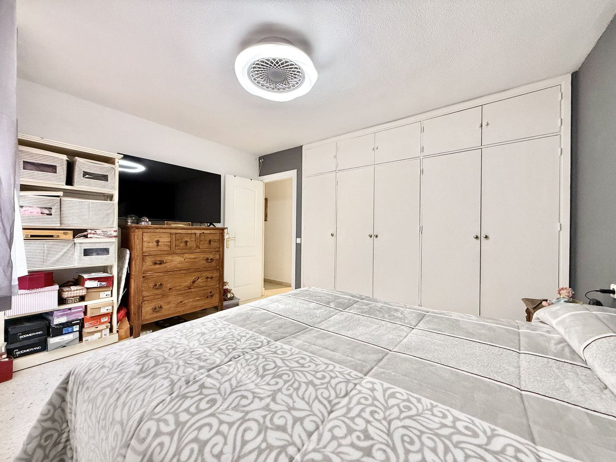 3 Bed Apartment for sale in San Pedro De Alcántara Costa Del Sol, Málaga, Spain
