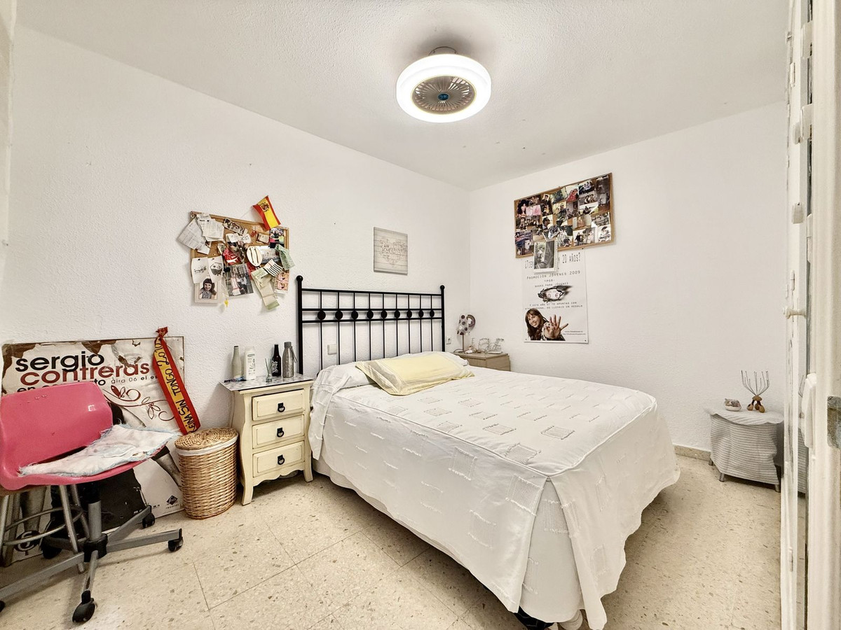 3 Bed Apartment for sale in San Pedro De Alcántara Costa Del Sol, Málaga, Spain