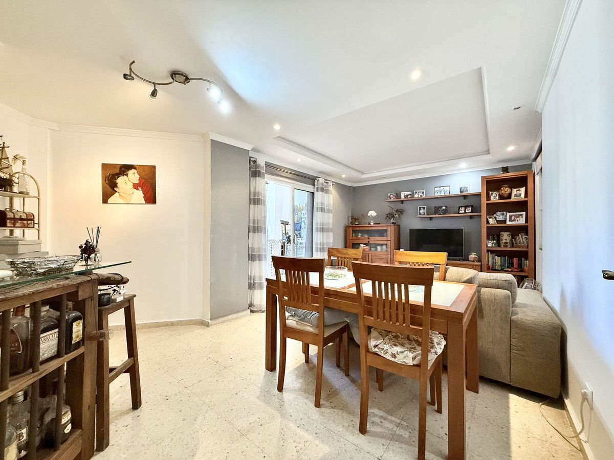 3 Bed Apartment for sale in San Pedro De Alcántara Costa Del Sol, Málaga, Spain