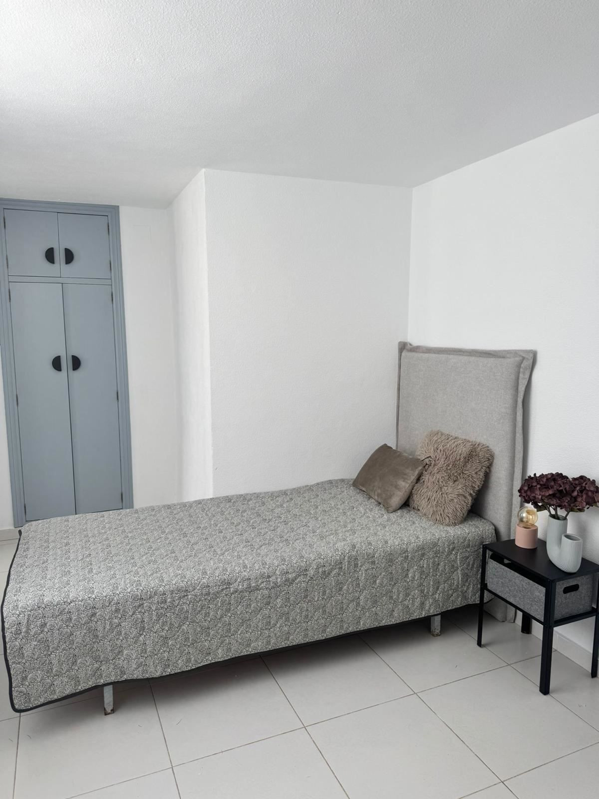 2 Bed Apartment for sale in Torrevieja Costa Blanca, Alicante, Spain