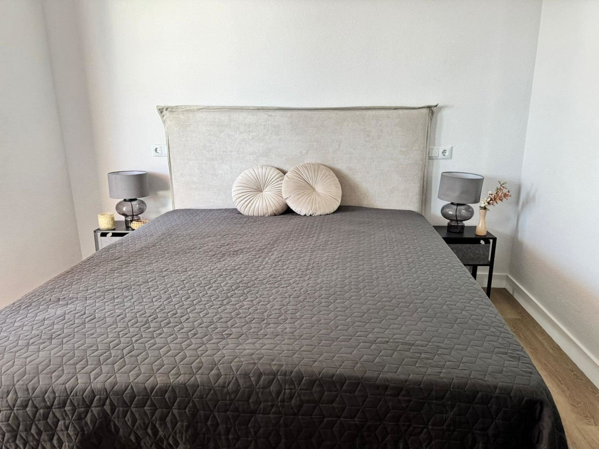 2 Bed Apartment for sale in Torrevieja Costa Blanca, Alicante, Spain